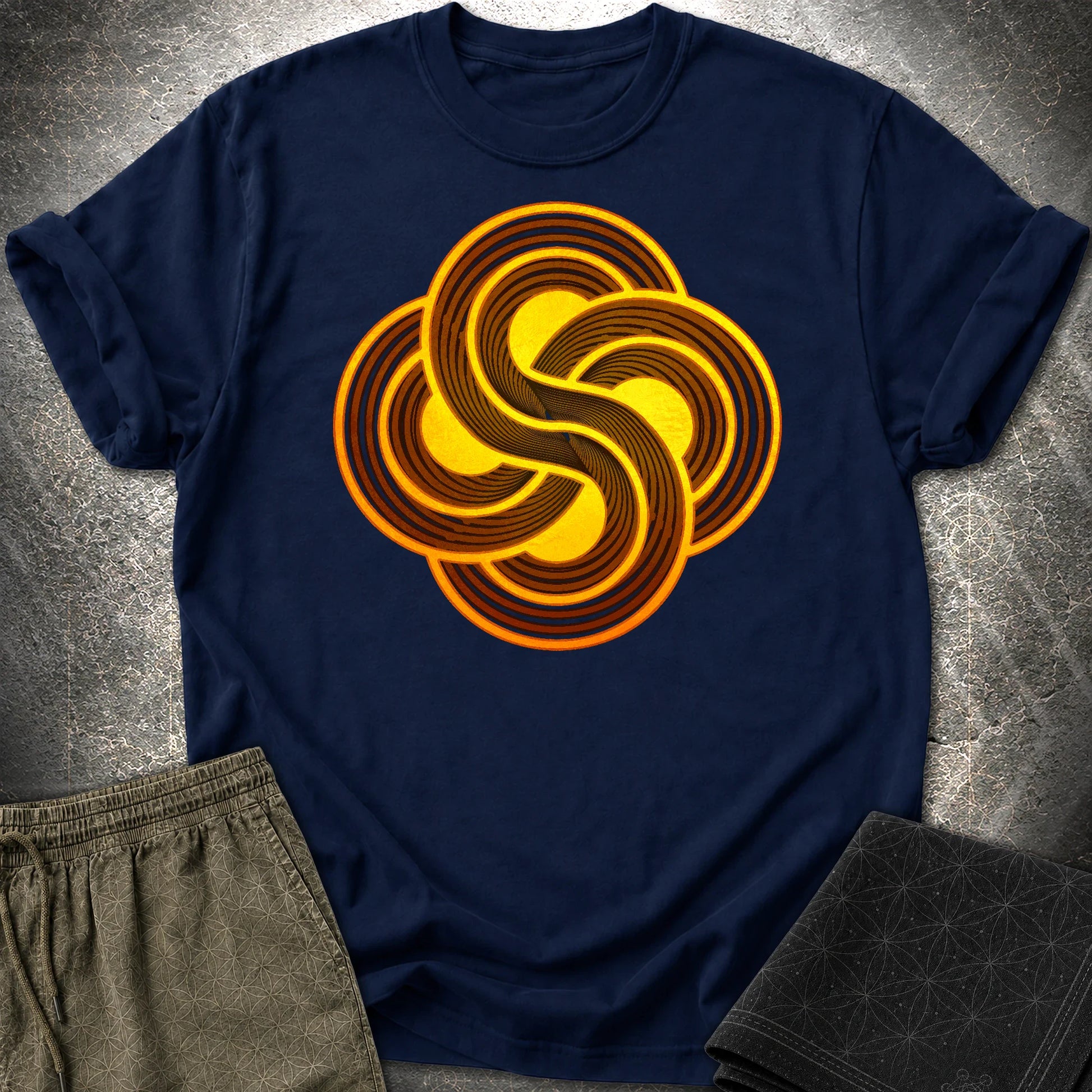 Crop Circle Flow T-Shirt - Crop Circle Flow T-Shirt - Navy
