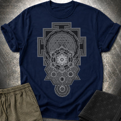 Sri Yantra Intricate Sacred Patterns - Sri Yantra Intricate Sacred Patterns T-Shirt - Navy