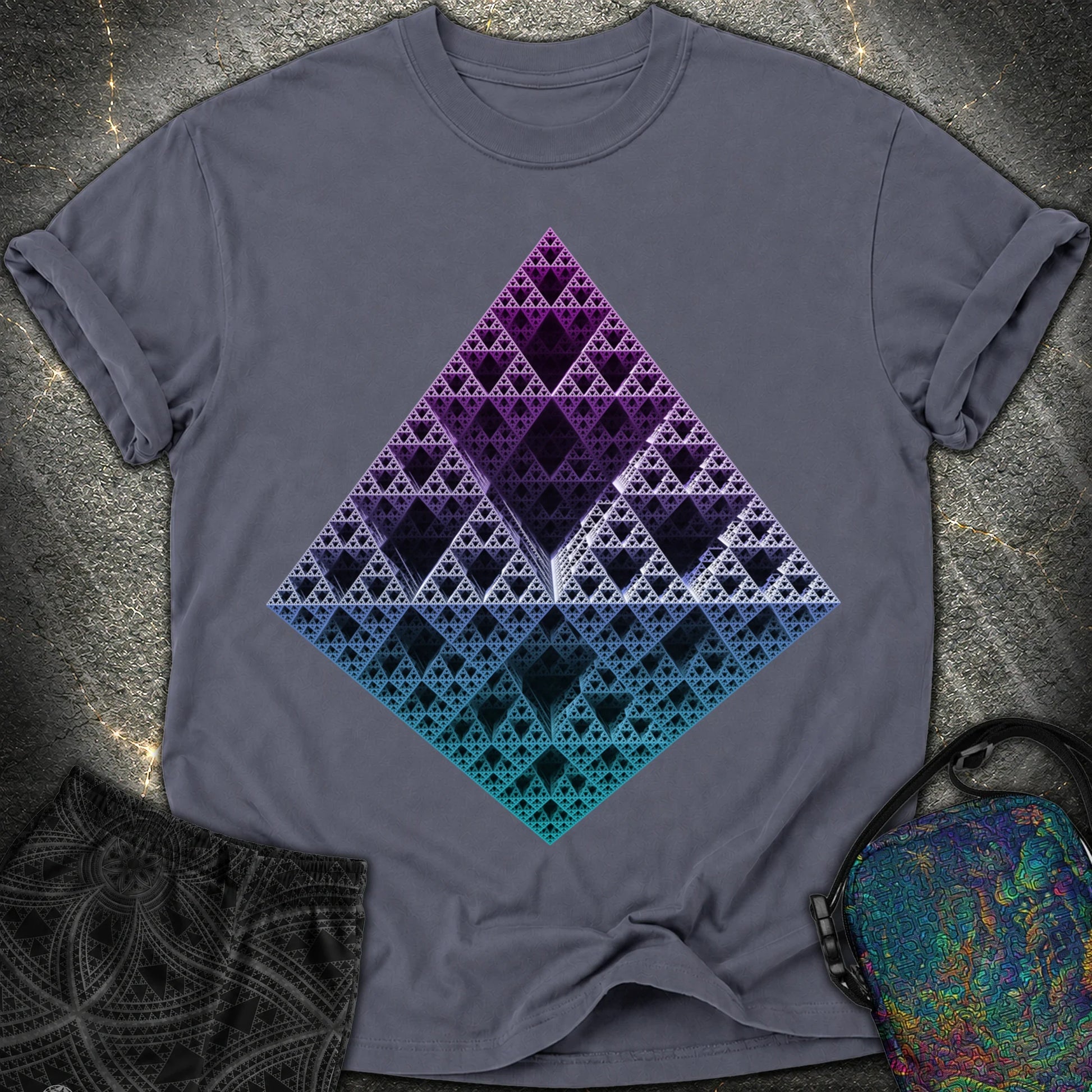 Sierpinski 3D Fractal T-Shirt - Sierpinski 3D Fractal Comfort T-Shirt - Navy