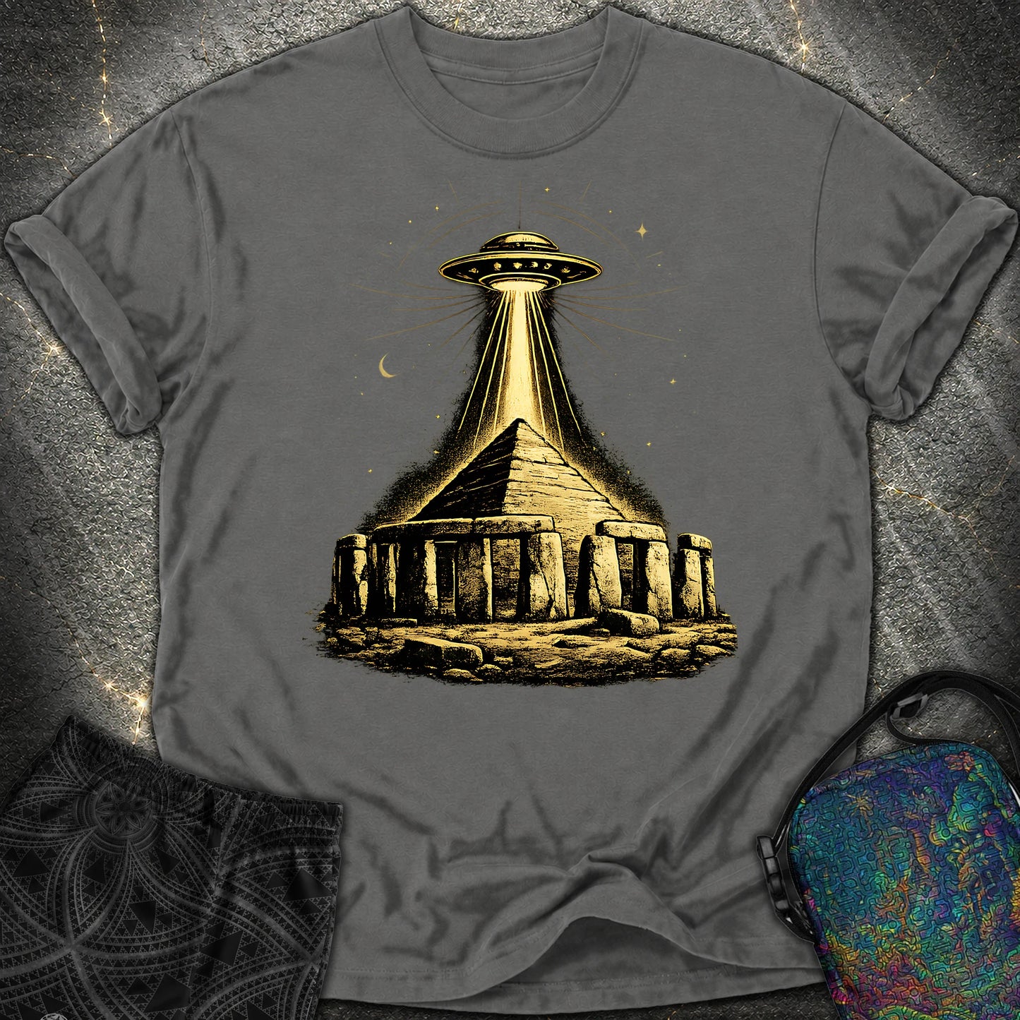 Piramida Gizy I Tajemniczy Pojazd - Piramida Gizy I Tajemniczy Pojazd Comfort T-Shirt - Pepper