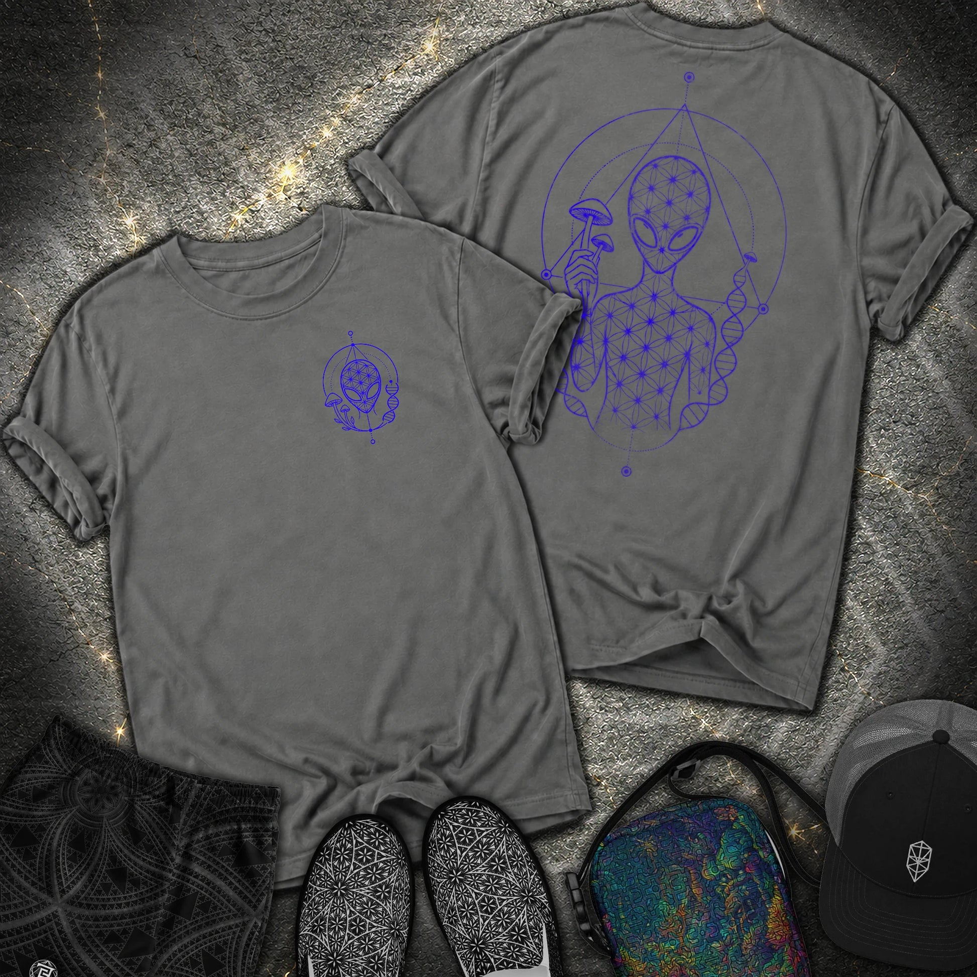 Alien Mushroom Shirt, Sacred Geometry Mushroom Alien 2 Sided T-Shirt - Alien Mushroom Shirt, Sacred Geometry Mushroom Alien 2 Sided Comfort T-Shirt - Pepper