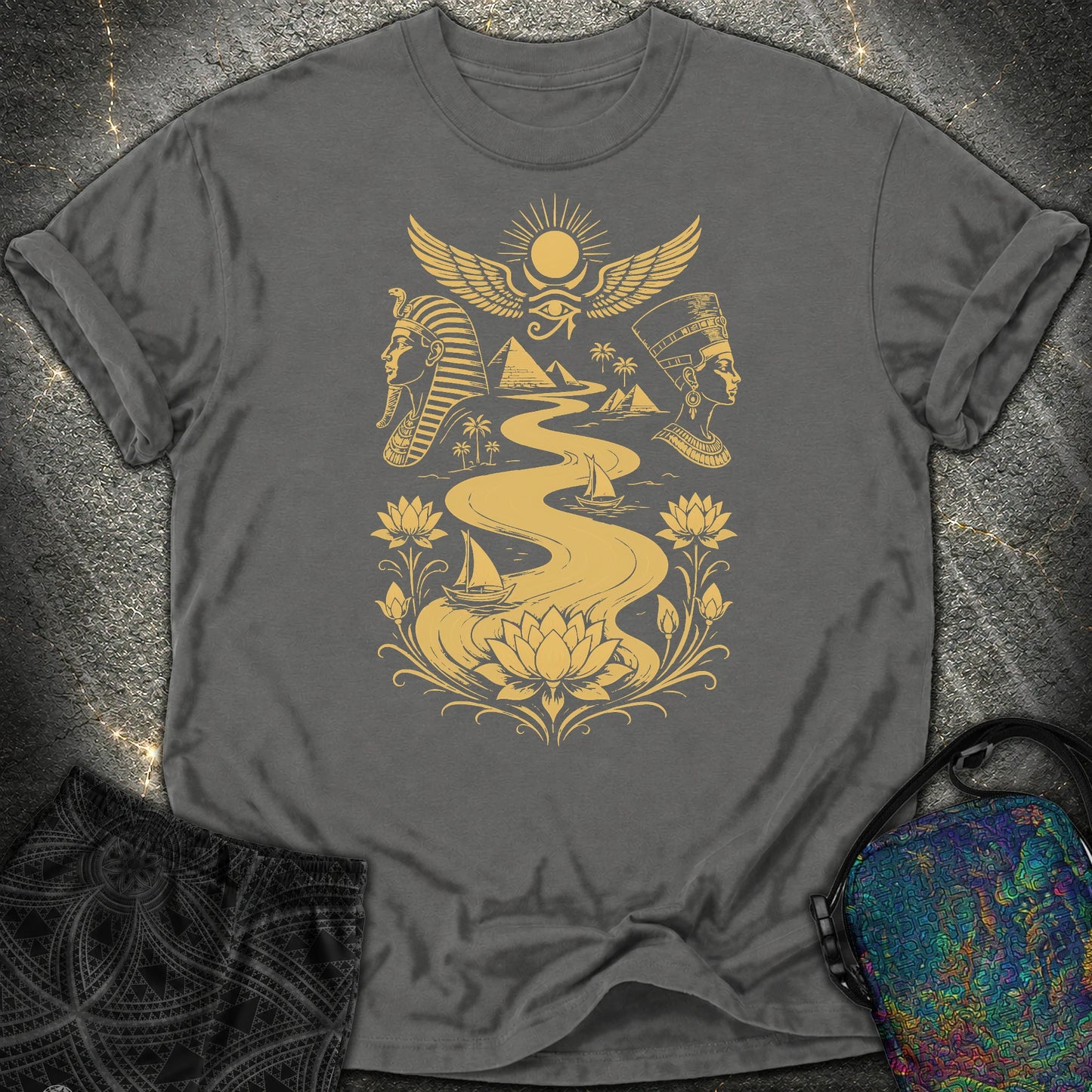 Golden Nile Between Two Crowns - Golden Nile Between Two Crowns Comfort T-Shirt - Pepper