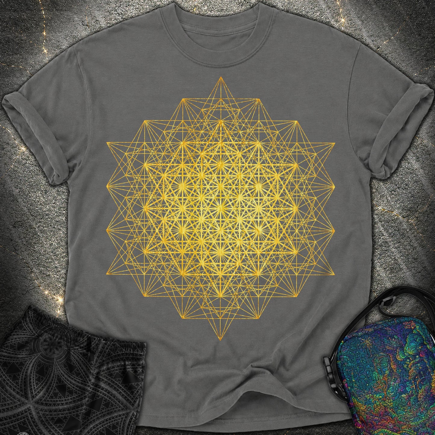 64 Tetrahedron Metatron Grid - 64 Tetrahedron Metatron Grid Comfort T-Shirt - Pepper