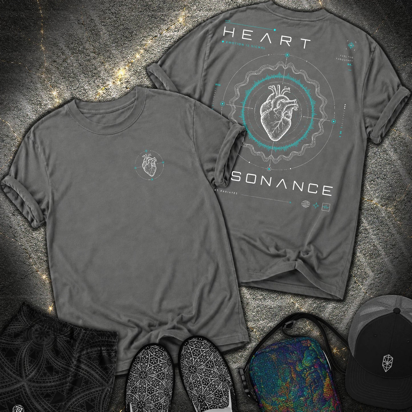 Heart Radiates 2 Sided Comfort T-Shirt - Heart Radiates 2 Sided Comfort T-Shirt - Pepper