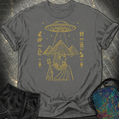 Pyramid Signal Over the Pharaoh - Pyramid Signal Over the Pharaoh Comfort T-Shirt - Pepper
