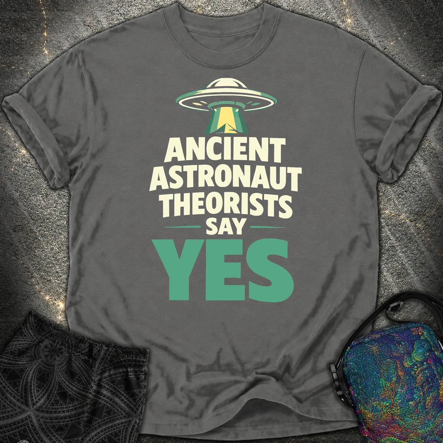 Ancient Astronaut Sey Yes 2 - Ancient Astronaut Sey Yes 2 Comfort T-Shirt - Pepper