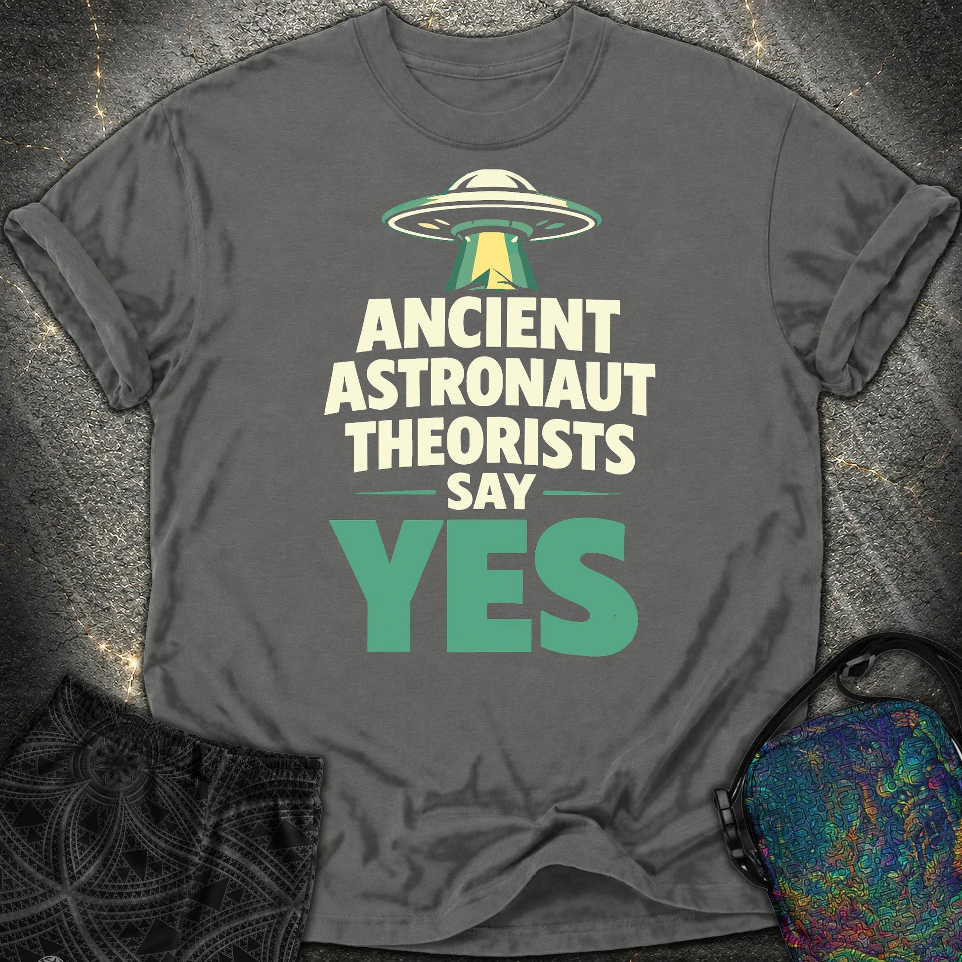Ancient Astronaut Sey Yes 2 - Ancient Astronaut Sey Yes 2 Comfort T-Shirt - Pepper
