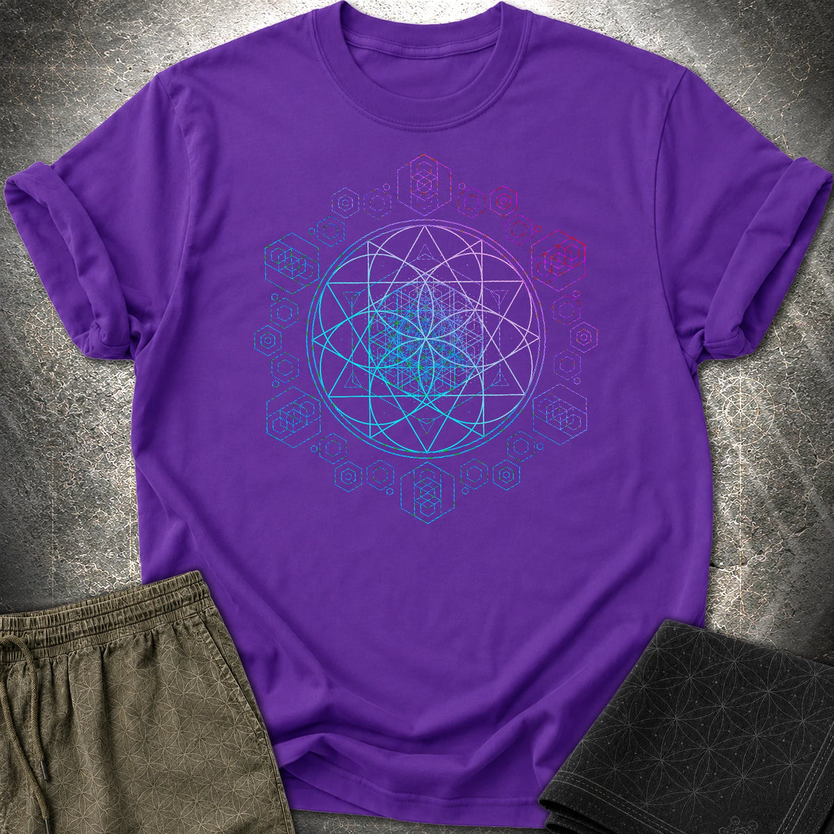 Seed of Life Sacred Geometry Psychedelic Boho T-Shirt - Seed of Life Sacred Geometry Psychedelic Boho T-Shirt - Purple
