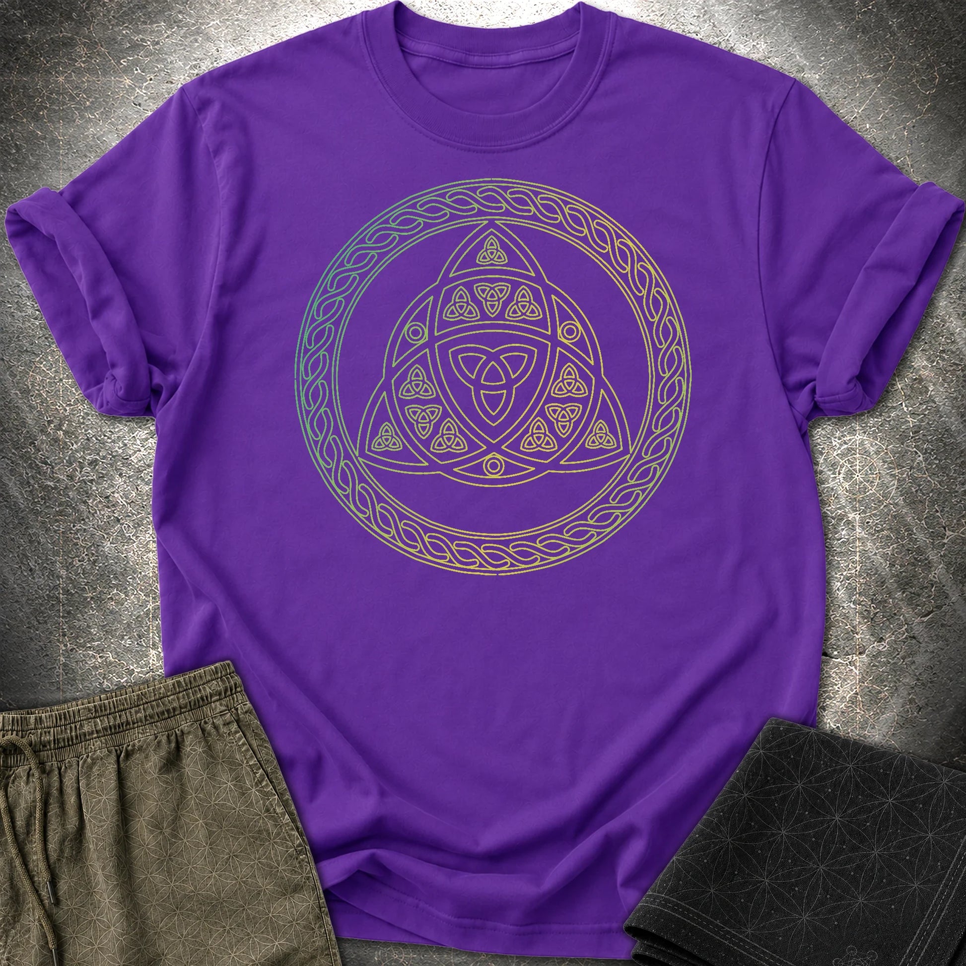 Triquetra T-Shirt - Triquetra T-Shirt - Purple
