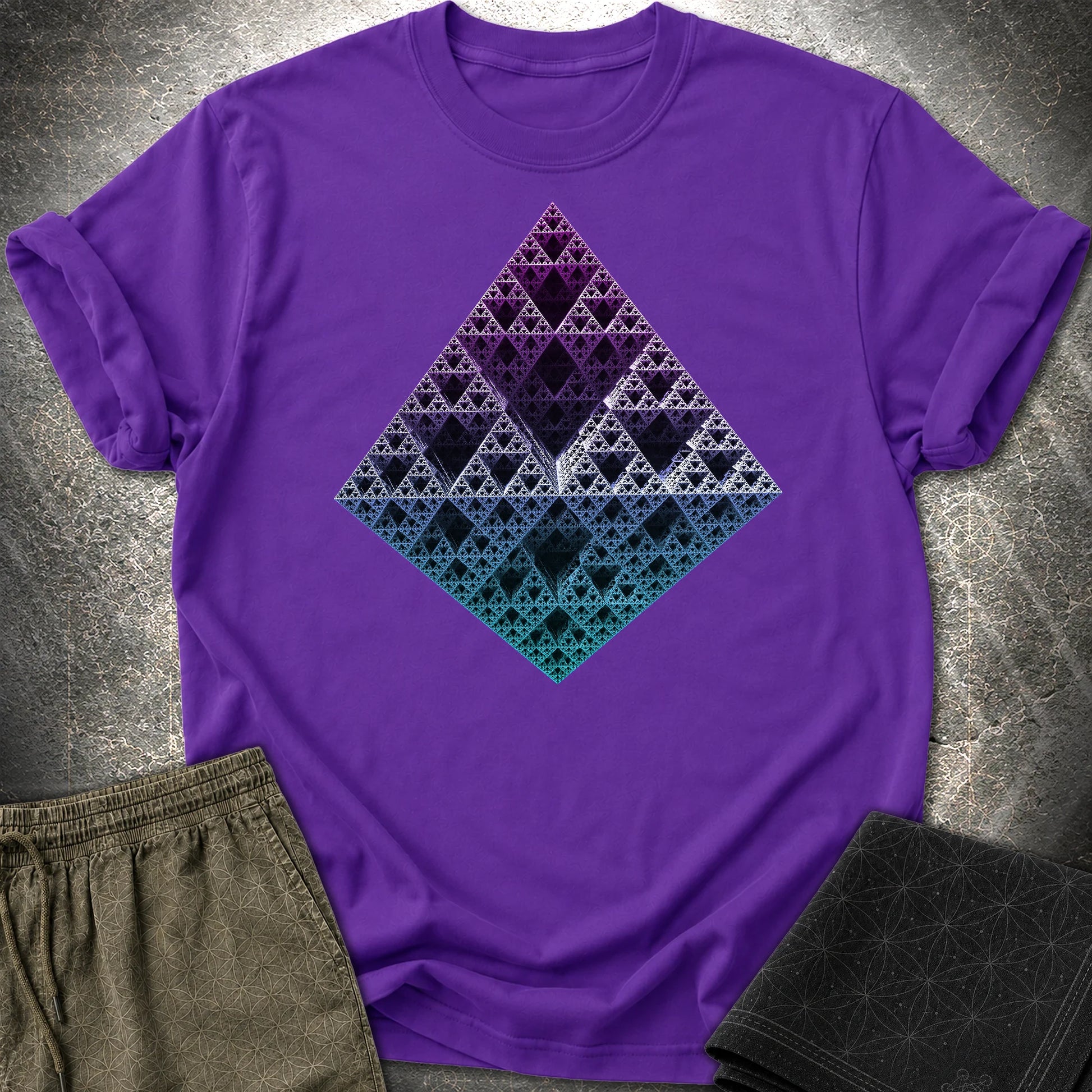 Sierpinski 3D Fractal T-Shirt - Sierpinski 3D Fractal T-Shirt - Purple
