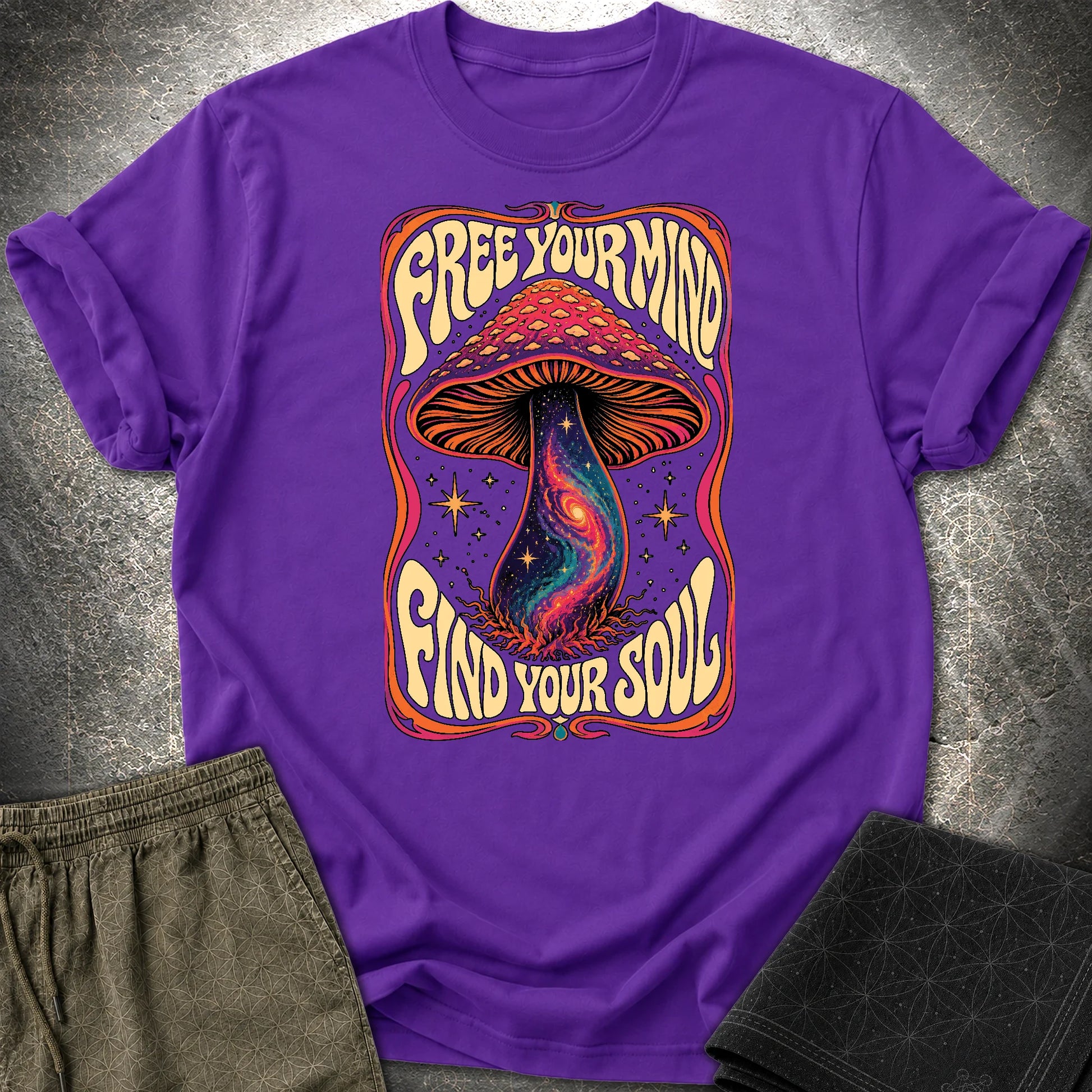 Free Your Mind Mushroom T-Shirt - Free Your Mind Mushroom T-Shirt - Purple