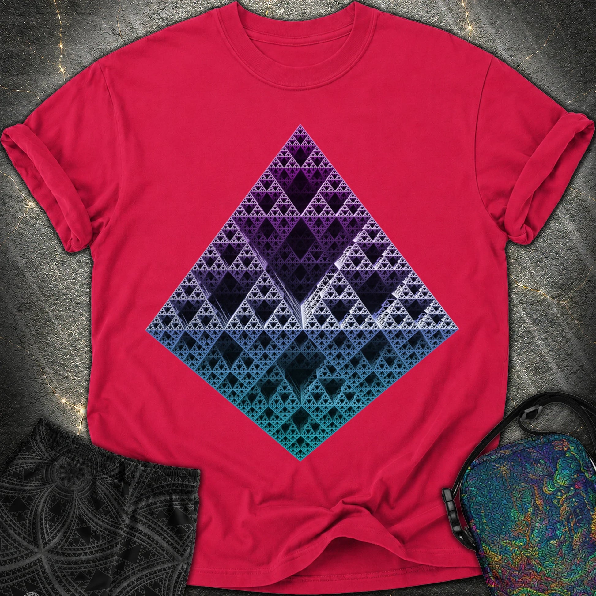 Sierpinski 3D Fractal T-Shirt - Sierpinski 3D Fractal Comfort T-Shirt - Red