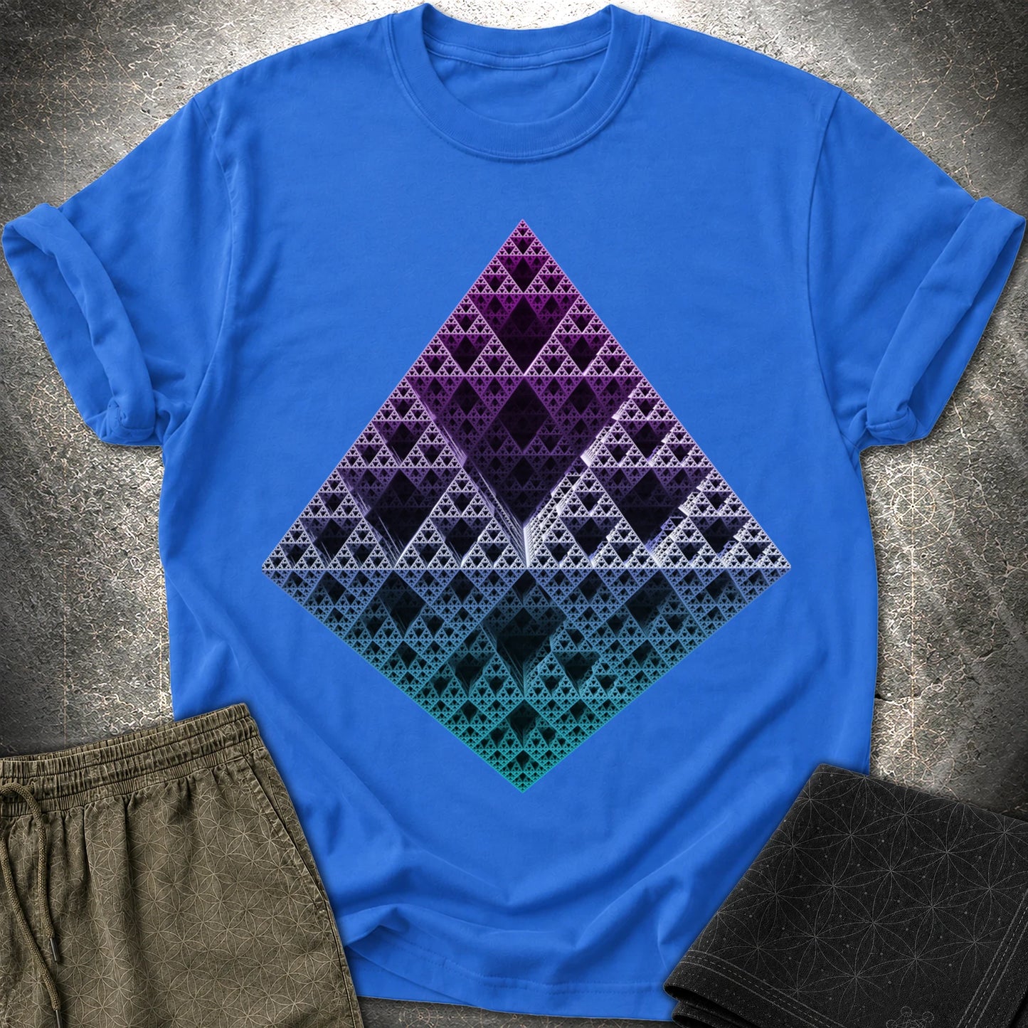 Sierpinski 3D Fractal T-Shirt - Sierpinski 3D Fractal T-Shirt - Royal