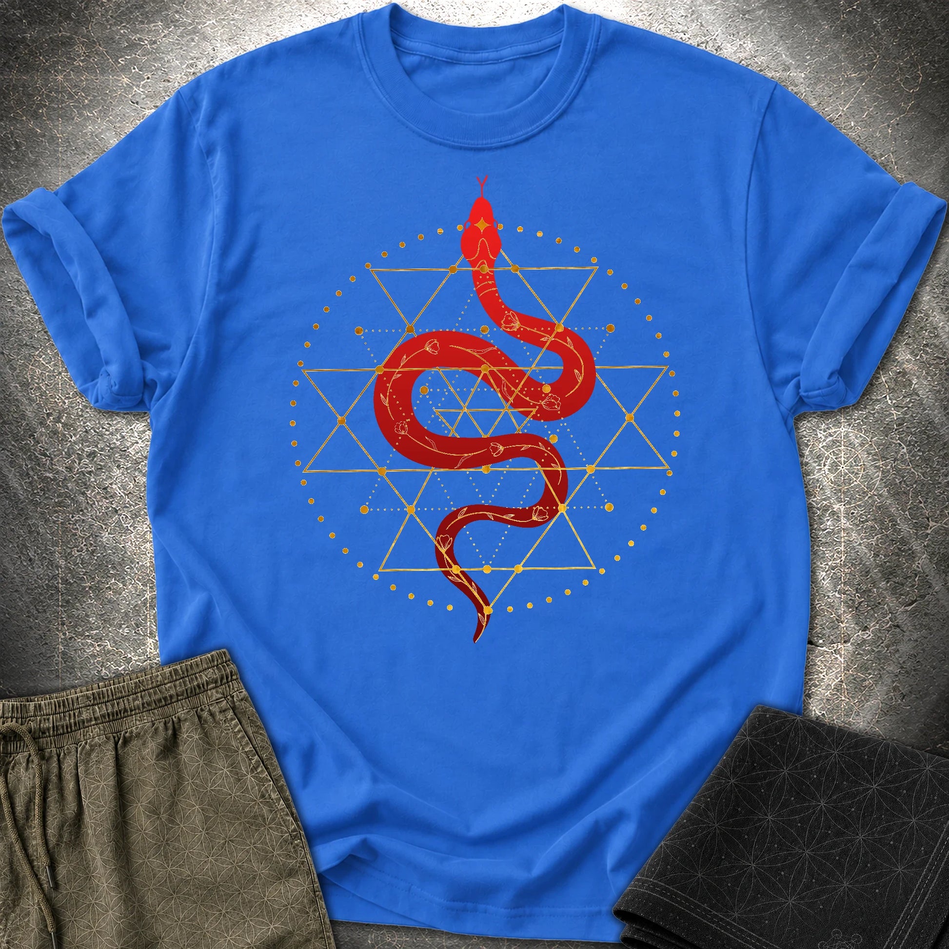 Sri Yantra Snake T-Shirt - Sri Yantra Snake T-Shirt - Royal