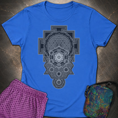 Sri Yantra Intricate Sacred Patterns - Sri Yantra Intricate Sacred Patterns Womens T-Shirt - Royal