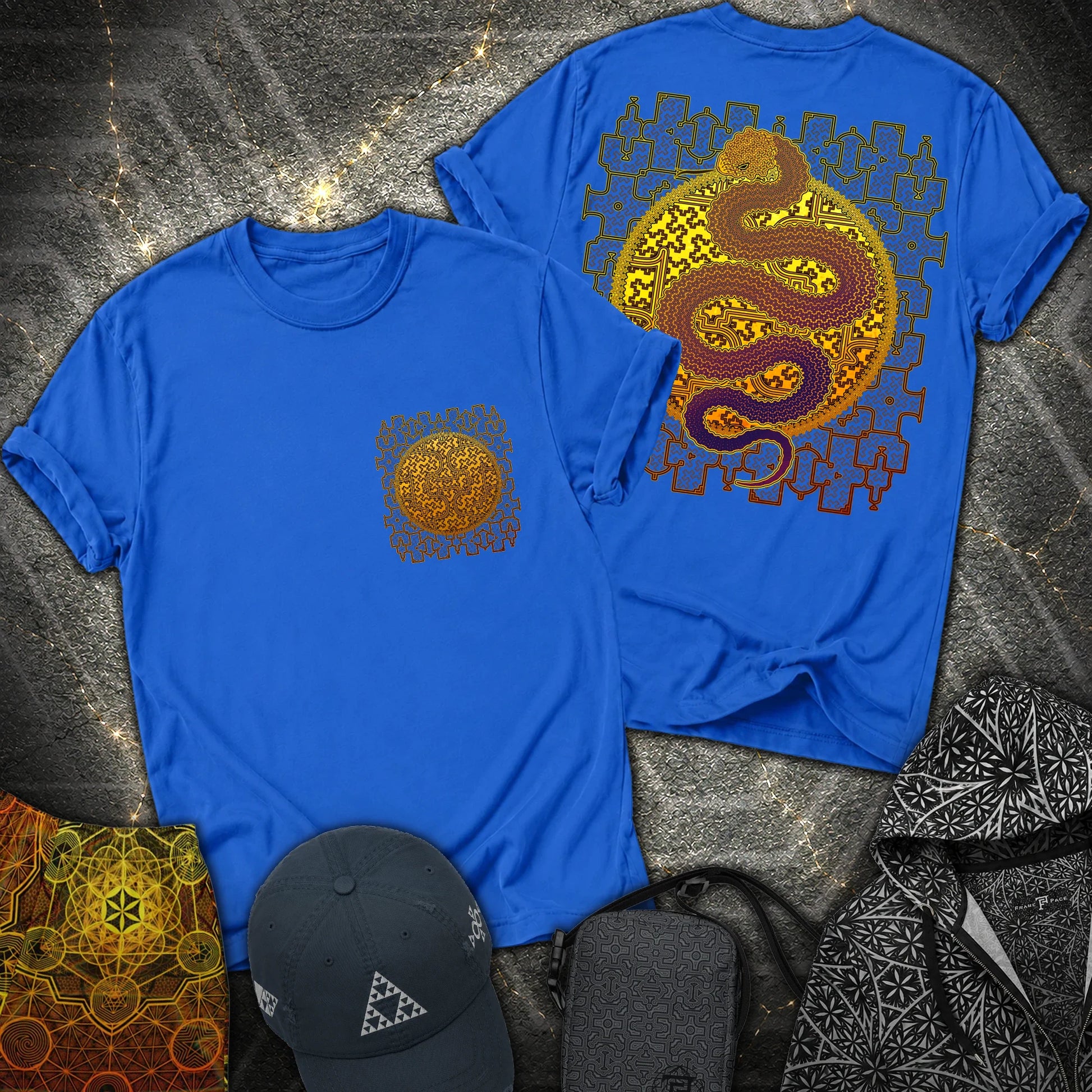 Shipibo Kene Cosmic Snake Comfort 2 Sided T-shirt - Shipibo Kene Cosmic Snake 2 Sided T-Shirt - Royal