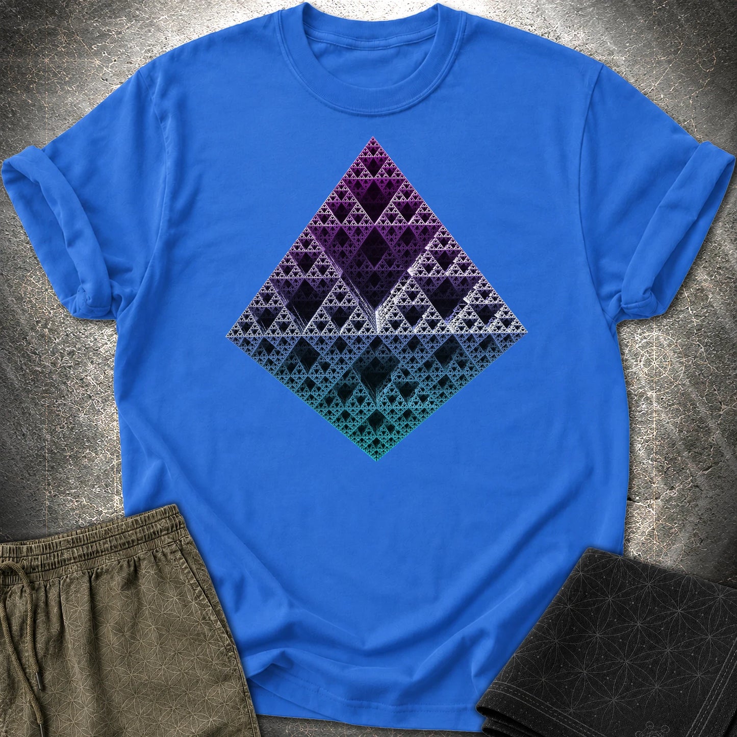 Sierpinski 3D Fractal T-Shirt - Sierpinski 3D Fractal T-Shirt - Royal