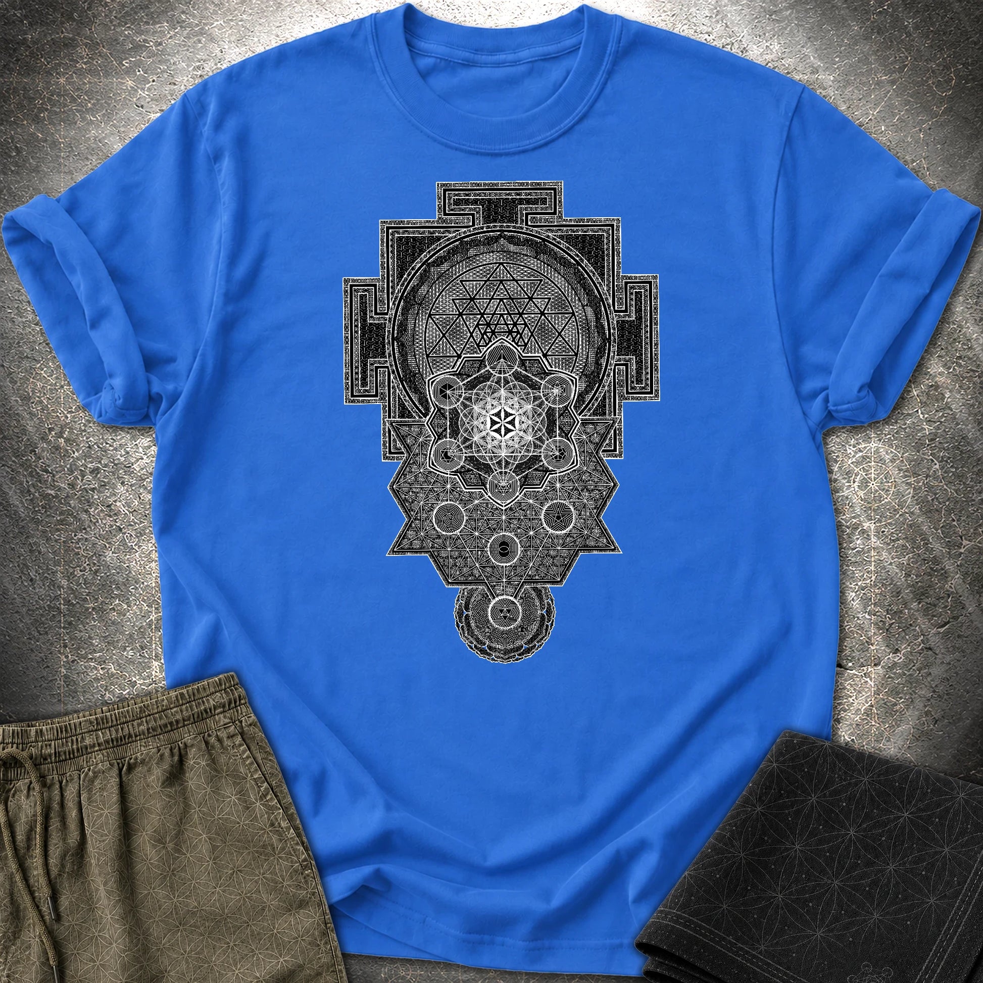 Sri Yantra Intricate Sacred Patterns T-Shirt - Sri Yantra Intricate Sacred Patterns T-Shirt - Royal