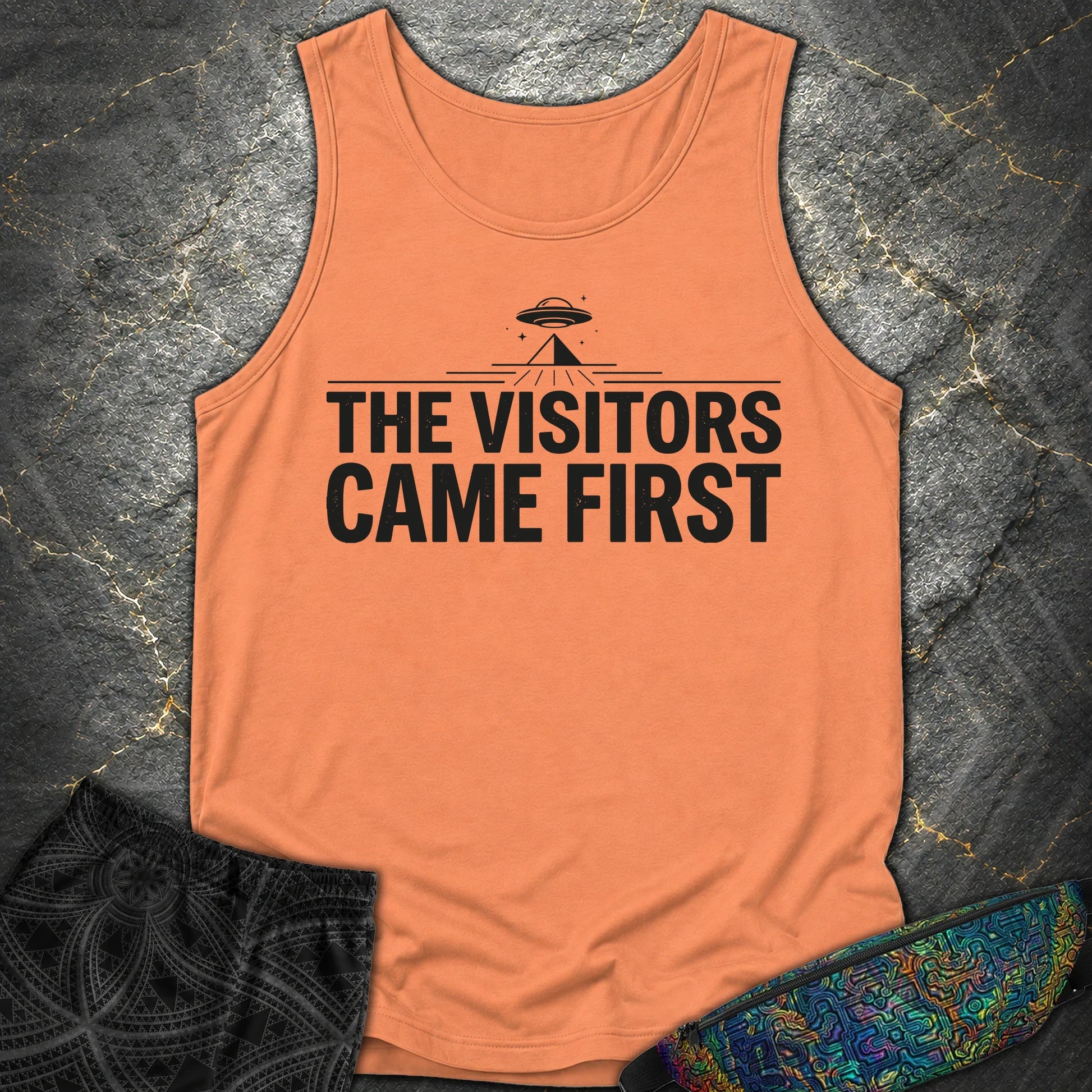 The Visittors Come First Czarne - The Visittors Come First Czarne Comfort Tank Top - Terracotta