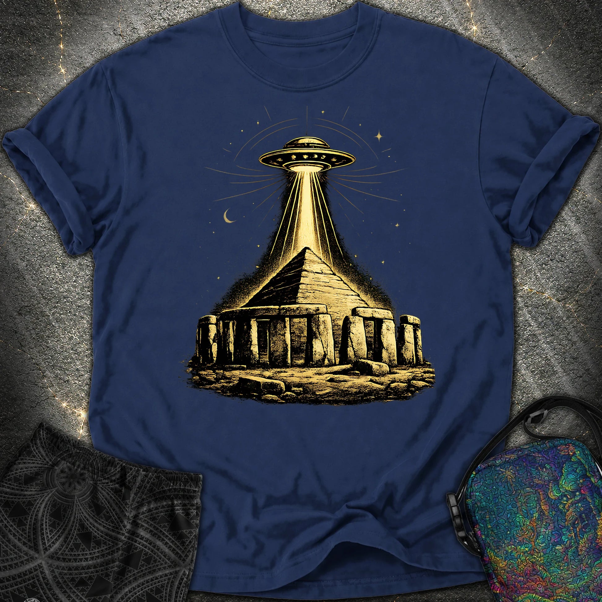 Piramida Gizy I Tajemniczy Pojazd - Piramida Gizy I Tajemniczy Pojazd Comfort T-Shirt - True Navy