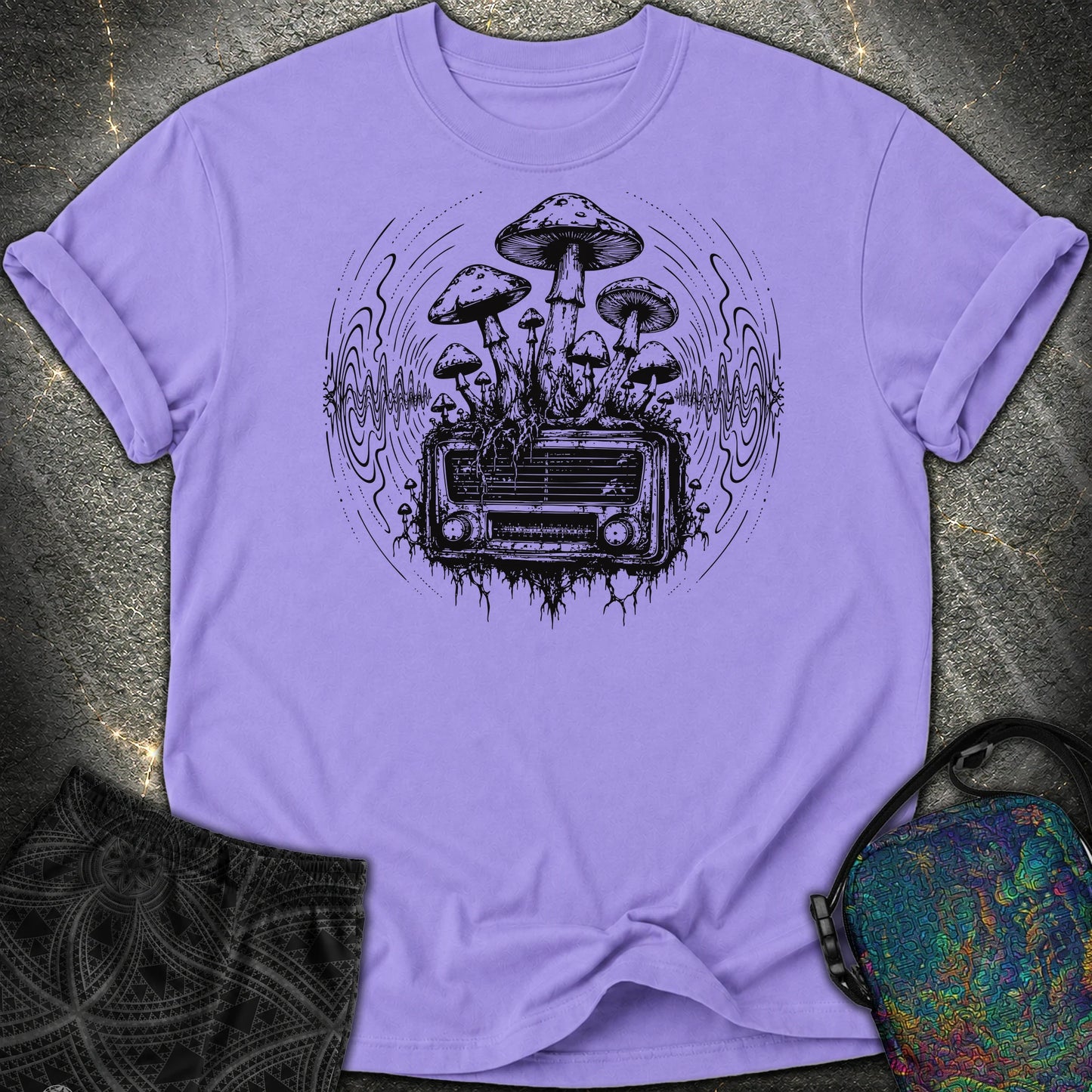 Mushroom Radio - Mushroom Radio Comfort T-Shirt - Violet