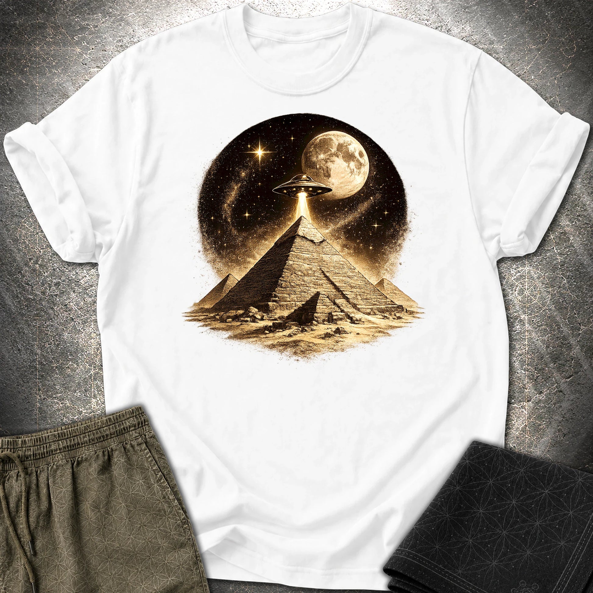 Giza Pyramid Maøe - Giza Pyramid Maøe T-Shirt - White