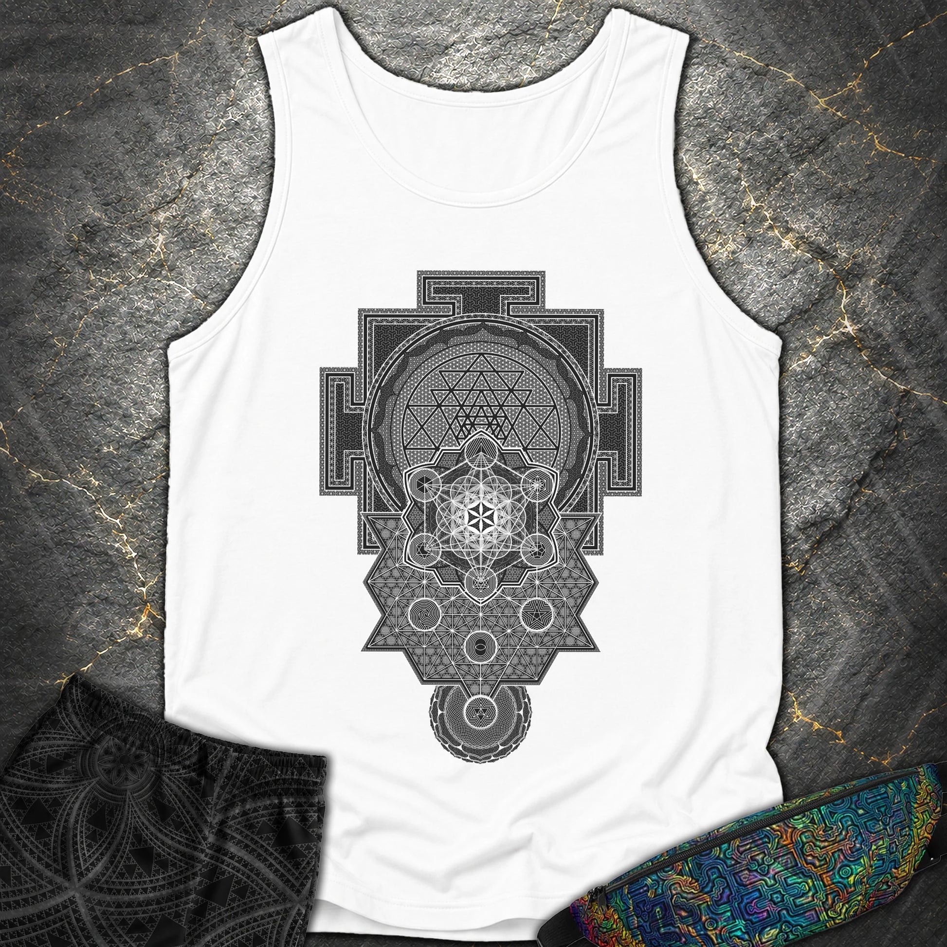 Sri Yantra Intricate Sacred Patterns - Sri Yantra Intricate Sacred Patterns Comfort Tank Top - White