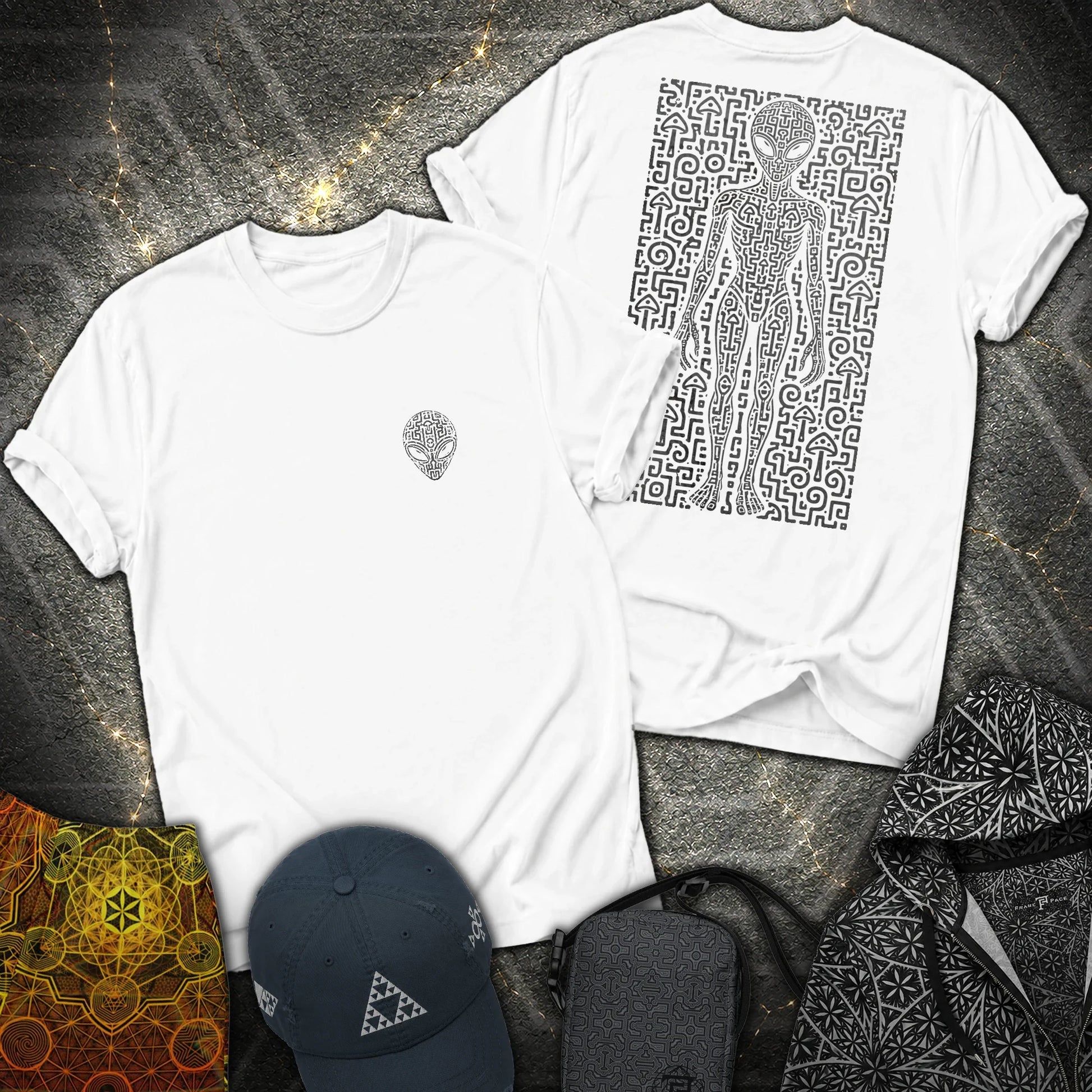 Psychedelic Distressed Alien 2 Sided Comfort T-Shirt - Psychedelic Distressed Alien 2 Sided T-Shirt - White