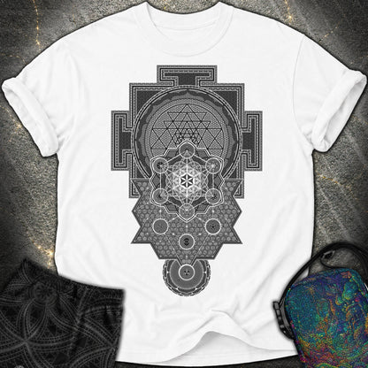 Sri Yantra Intricate Sacred Patterns - Sri Yantra Intricate Sacred Patterns Comfort T-Shirt - White