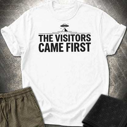 The Visittors Come First Czarne - The Visittors Come First Czarne T-Shirt - White