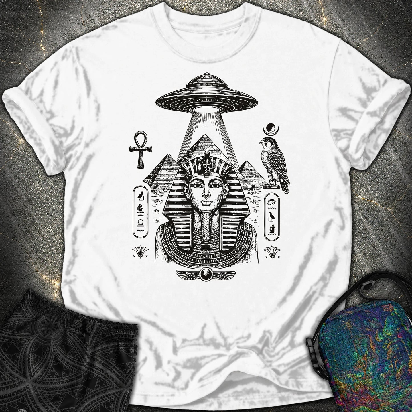 Pharaoh Under the Alien Light - Pharaoh Under the Alien Light Comfort T-Shirt - White