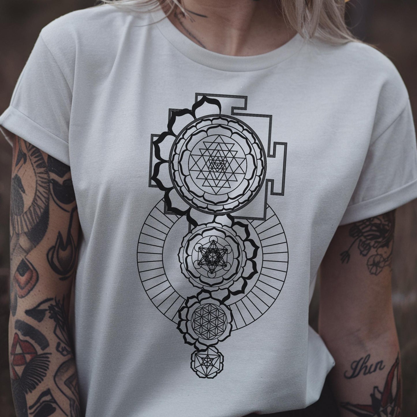 Sri Yantra Metatron's Cube Geometry Unisex T-Shirt